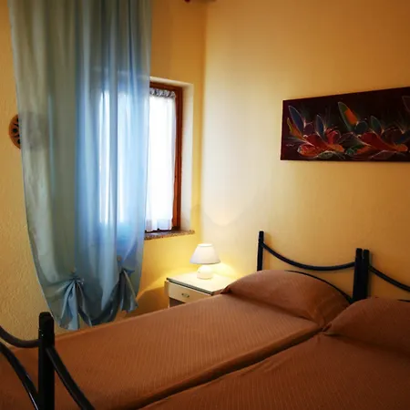 Hotell Casa Nadia San Teodoro (Sardinia)